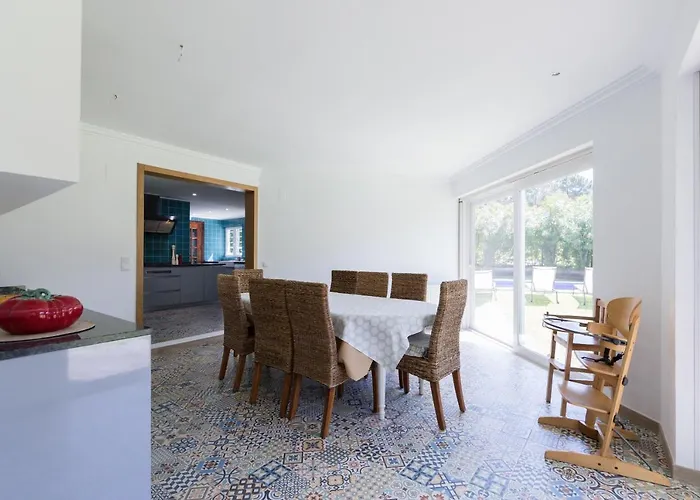 Villa Begonias Charneca (Setubal)